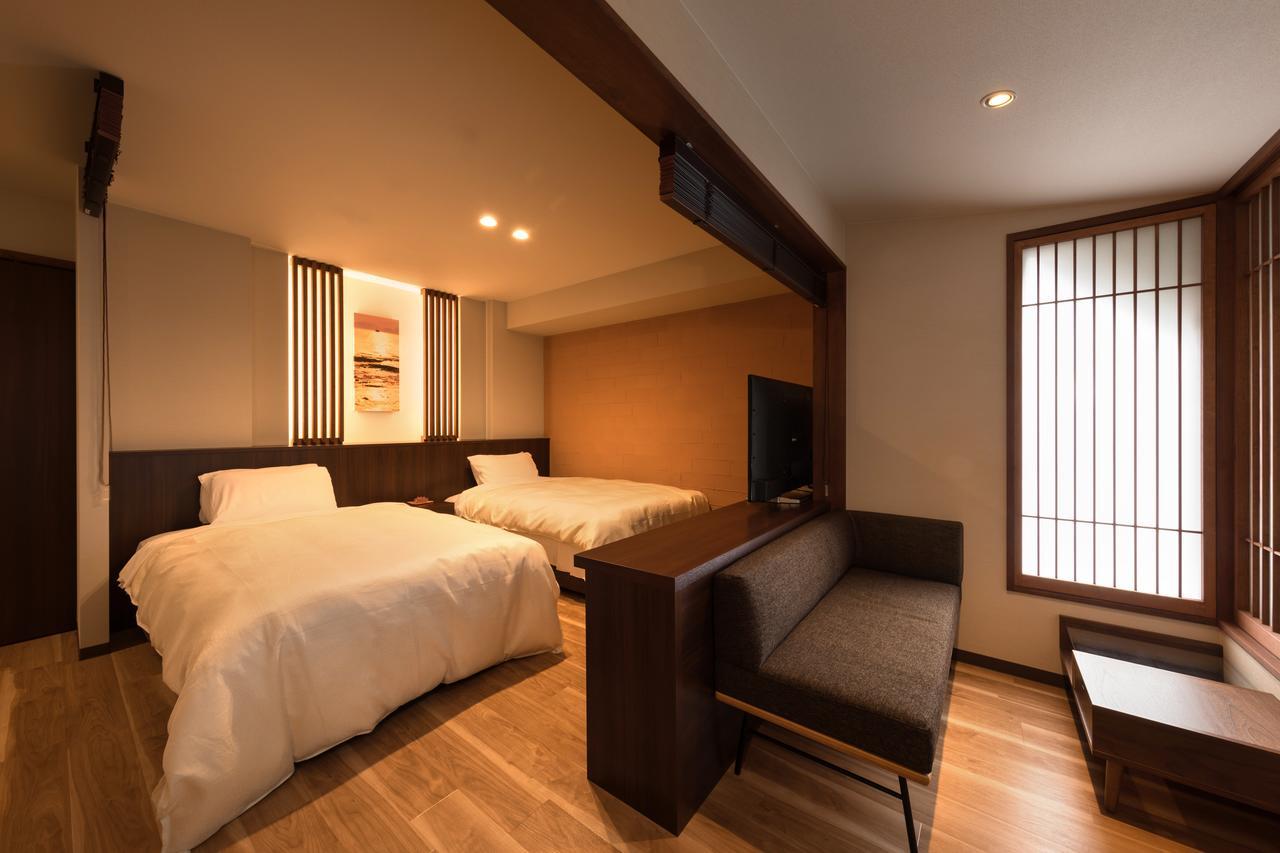 Hotel Miyajima Villa Hatsukaichi Exteriör bild